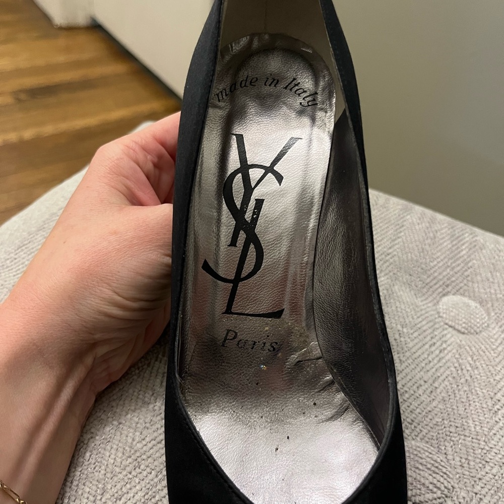 YSL Heels - Picture 2 of 7